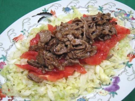 牛肉とキャベツの中華風サラダ