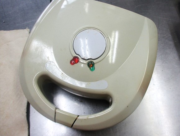 ワッフルメーカー