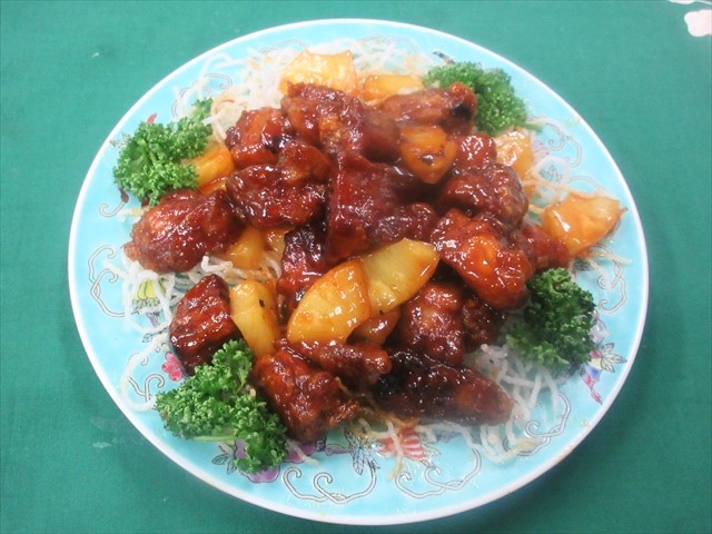 豚肉とパインのあんかけ