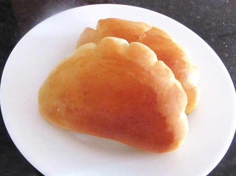 クリームパン
