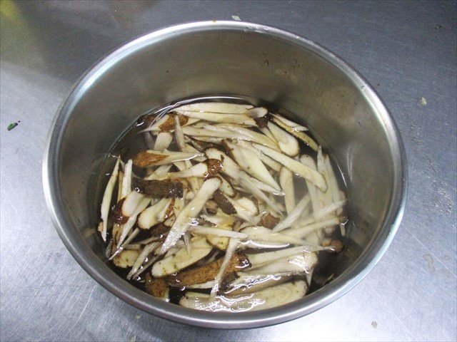 ごぼうのあく抜き