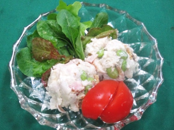 サトイモと枝豆のサラダ